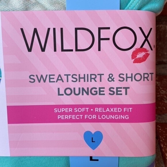 Wildfox Sweatshirt and Short Lounge Set with Pockets in Blue Stripe - Picture 2 of 7